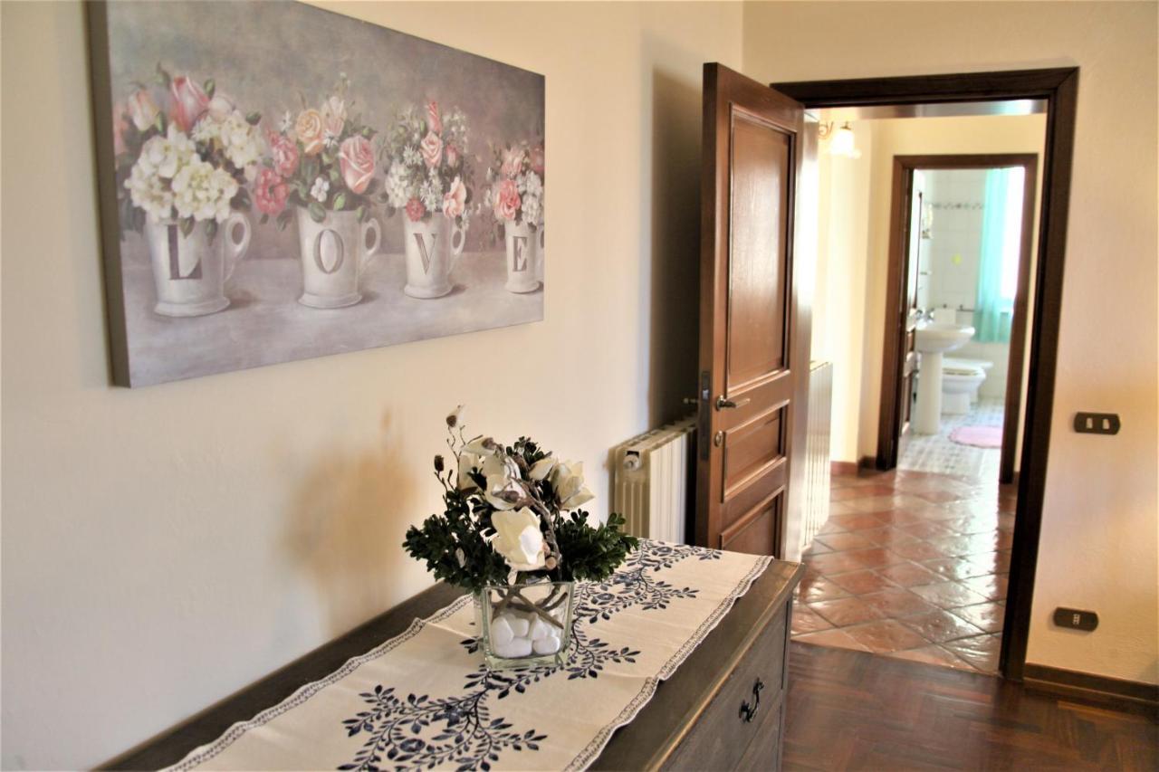Appartamento CAMPAGNA - GIARDINO 10 min da Siena Malignano Esterno foto
