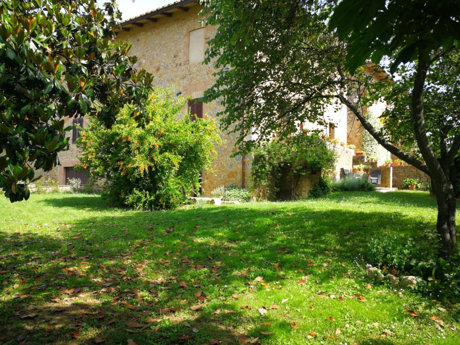 Appartamento CAMPAGNA - GIARDINO 10 min da Siena Malignano Esterno foto